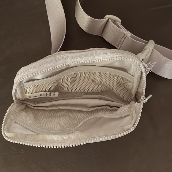 Lululemon everywhere belt bag white opal. Original design. Brand new with tags. - Picture 6 of 7